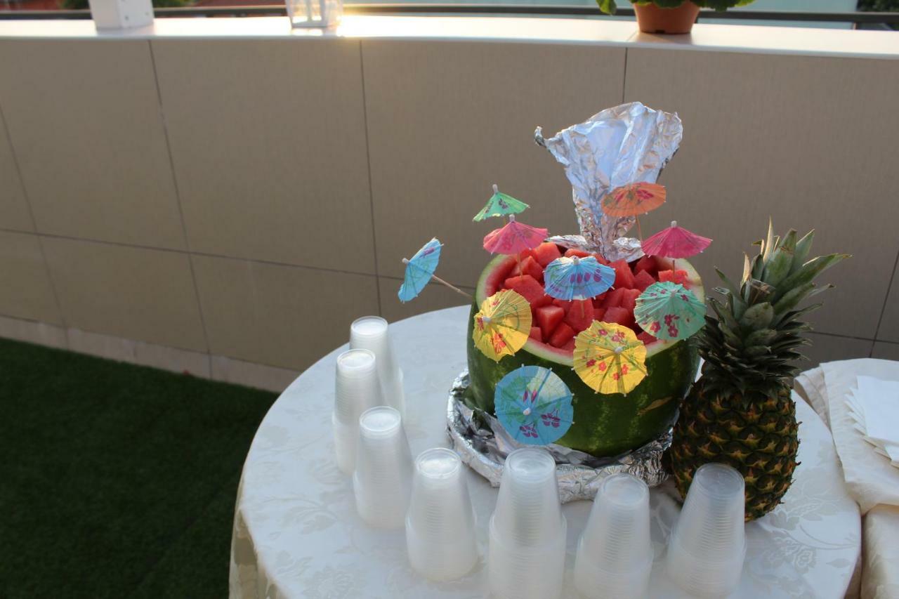 Hotel Aurora Mare Rimini Exterior photo
